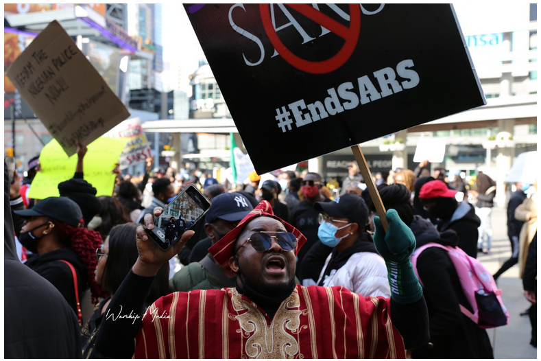 Nigerians abroad stage #EndSARS in US, Europe (photos)