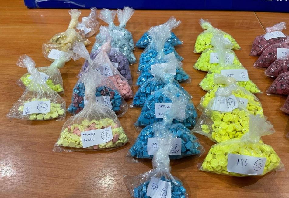 Thai Police Arrests a Nigerian man arrested with over 7,000 ecstasy pills (photos) 1 1 4