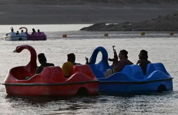 See how Taliban fighters are enjoying at some Afghan Resort (photos) 7 1 10