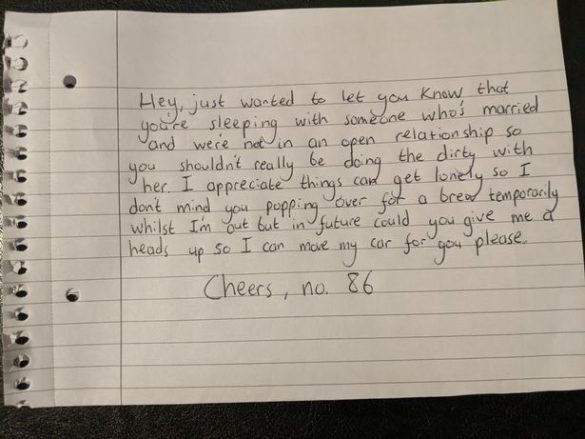 Husband writes funny note to man he caught sleeping with his wife 1 funny note
