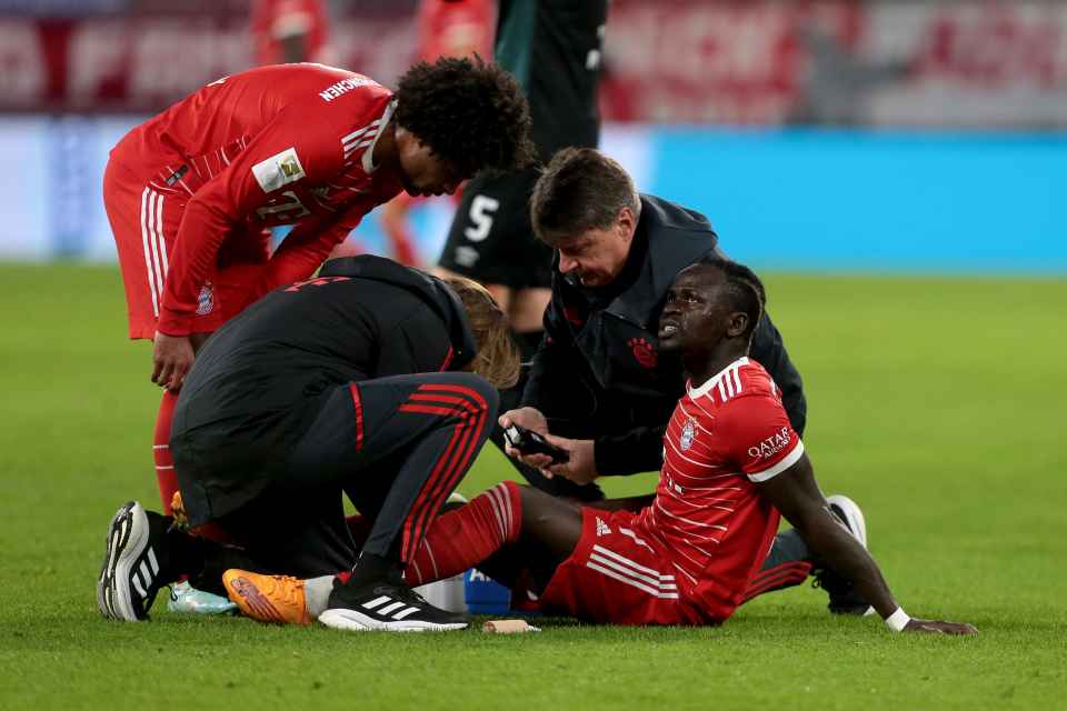 Sadio Mane injured